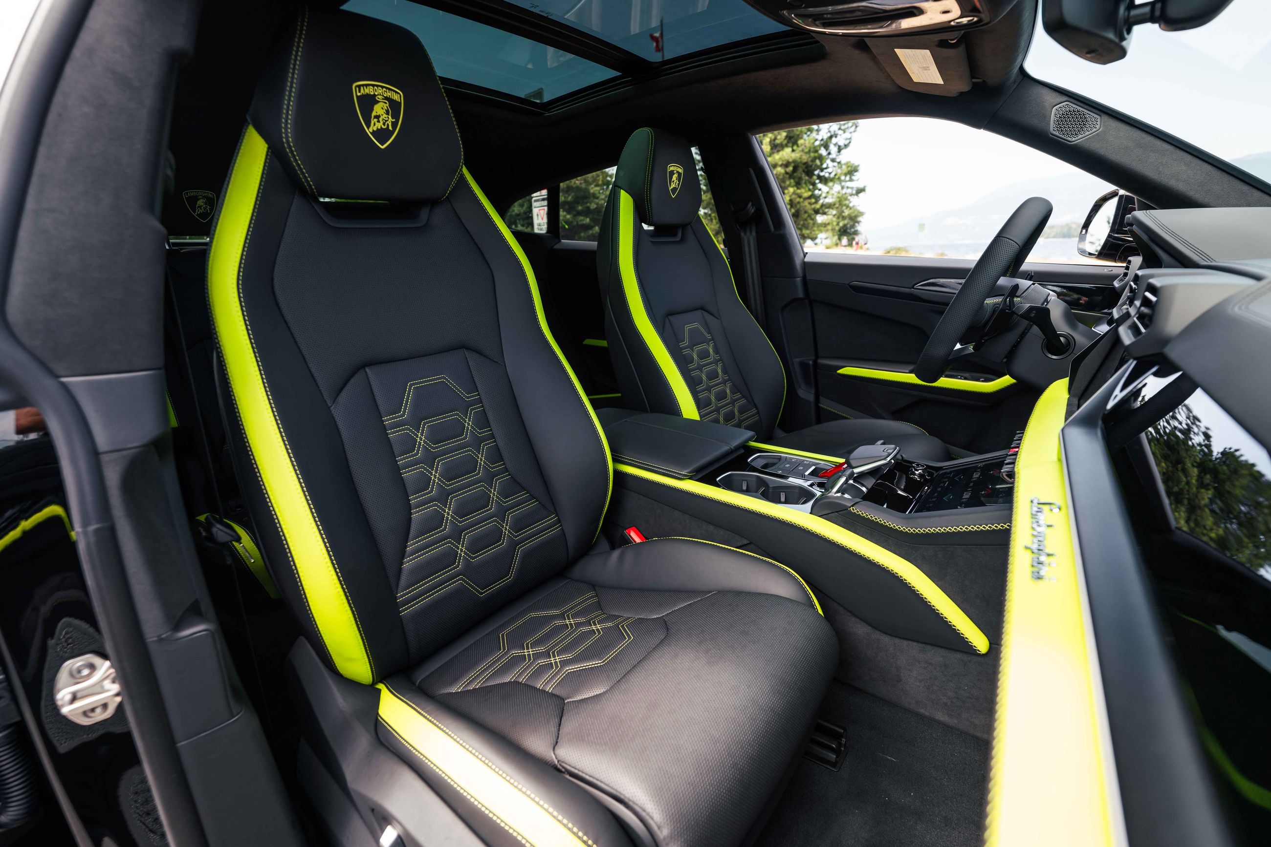 2026 Lamborghini Urus in Vancouver, British Columbia