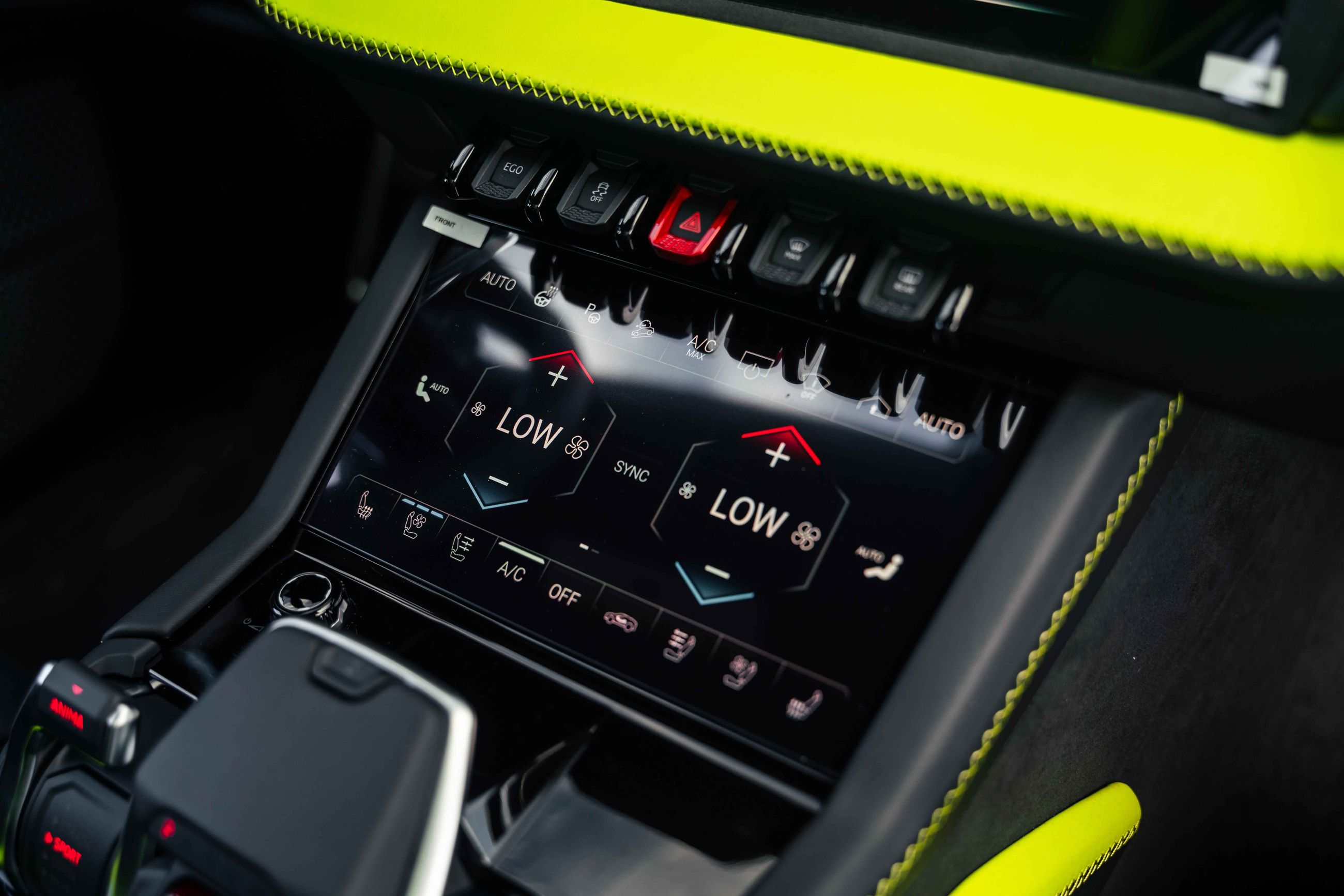 2026 Lamborghini Urus in Vancouver, British Columbia