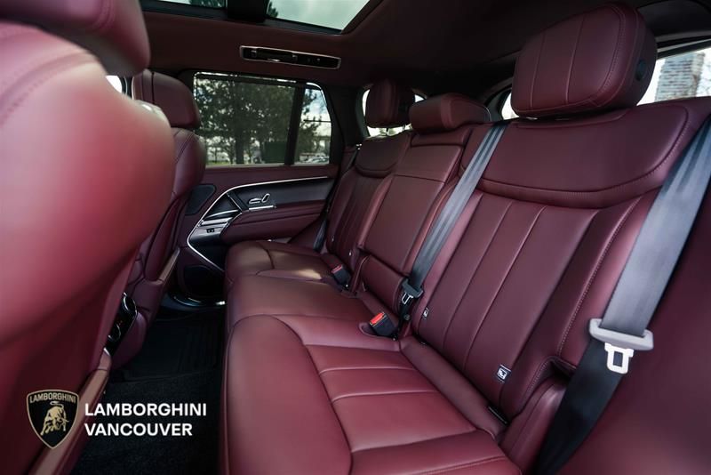 2025 Land Rover Range Rover