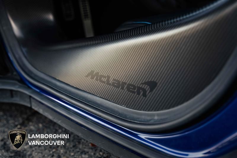 2022 McLaren GT