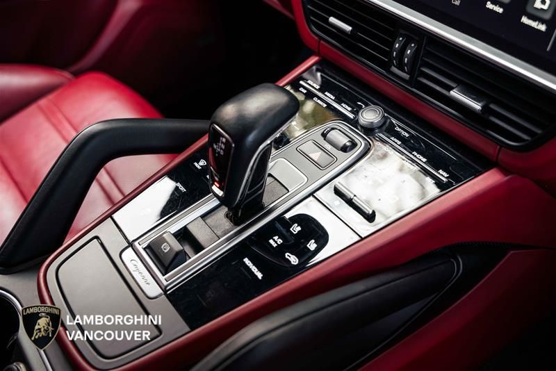 2023 Porsche Cayenne