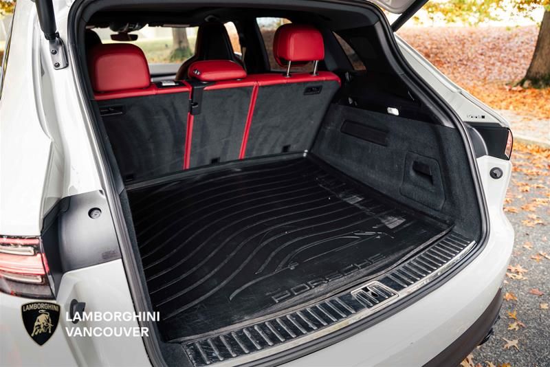 2023 Porsche Cayenne