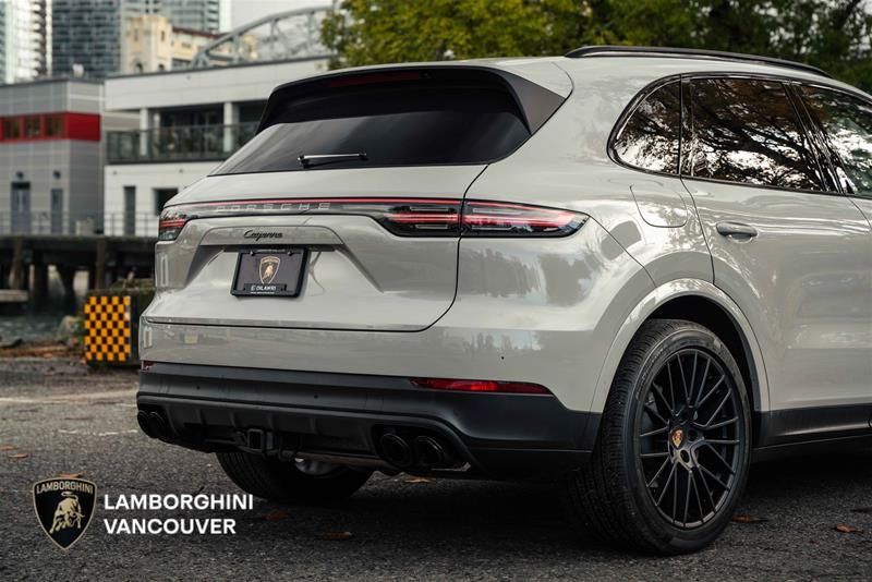 2023 Porsche Cayenne