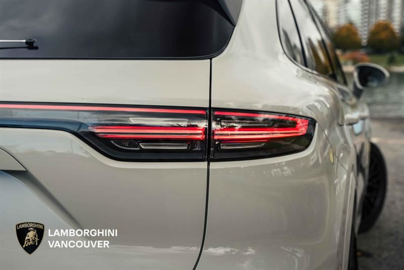 2023 Porsche Cayenne