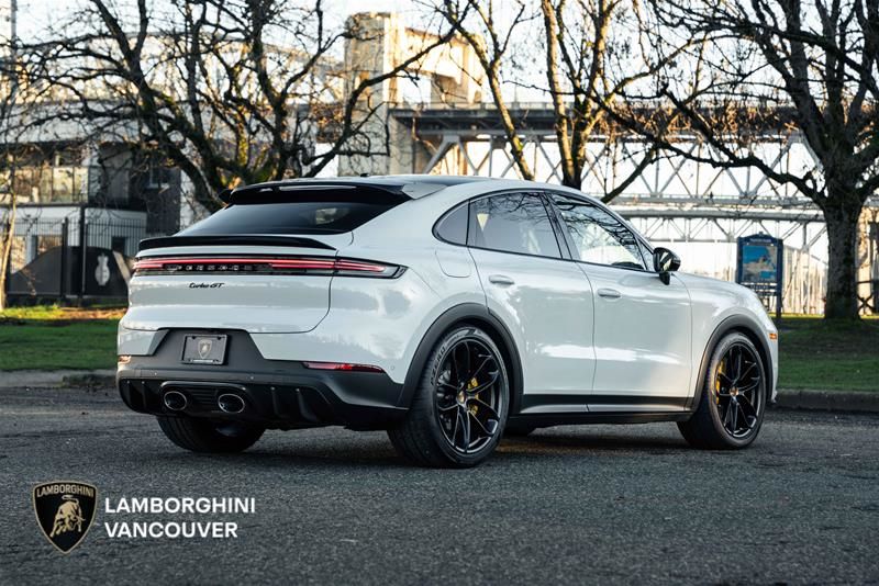 2025 Porsche Cayenne