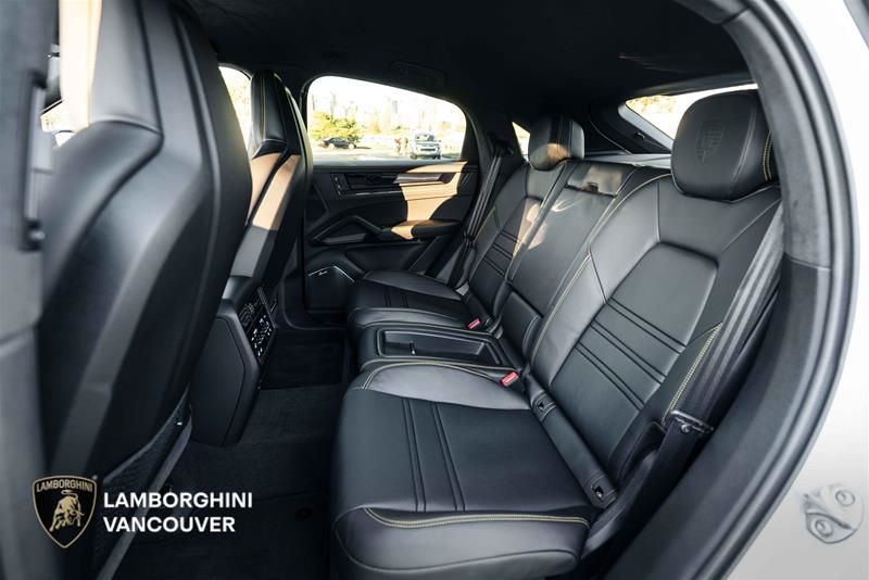 2025 Porsche Cayenne