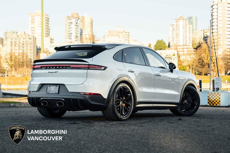 2025 Porsche Cayenne