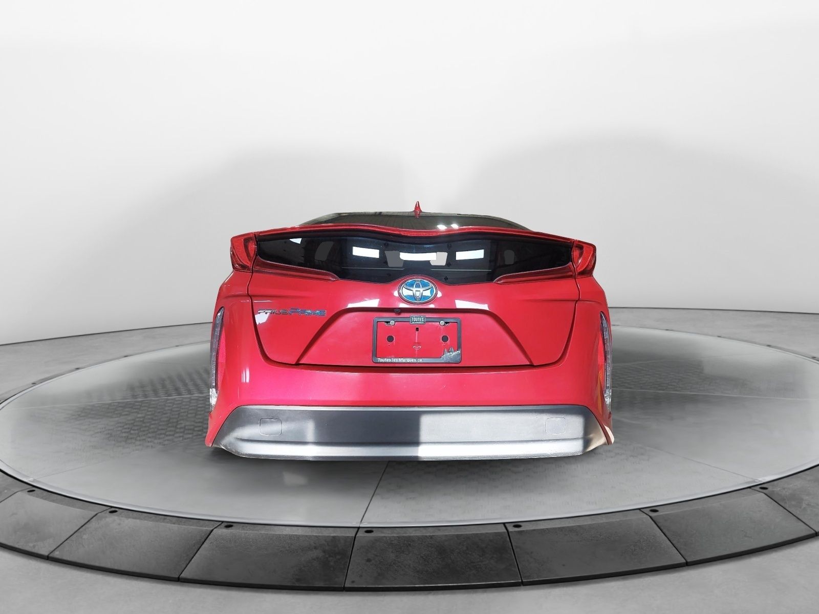 Toyota Prius Prime 2020 — photo 3