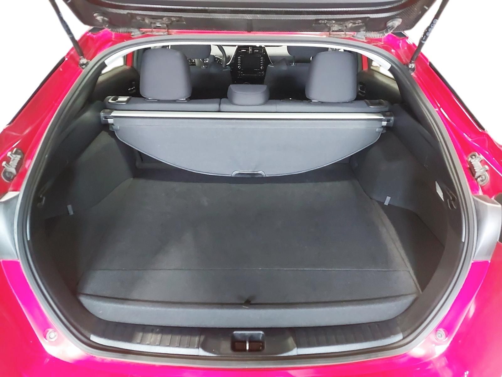 Toyota Prius Prime 2020 — photo 6