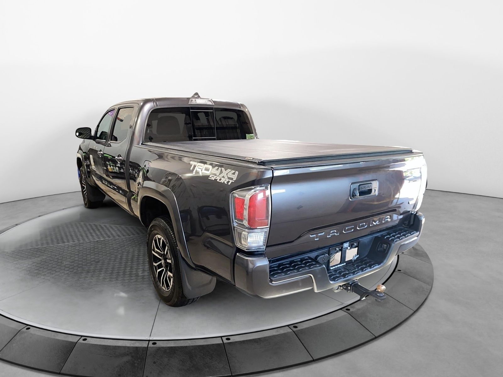 Toyota Tacoma trd sport 2023 — photo 5