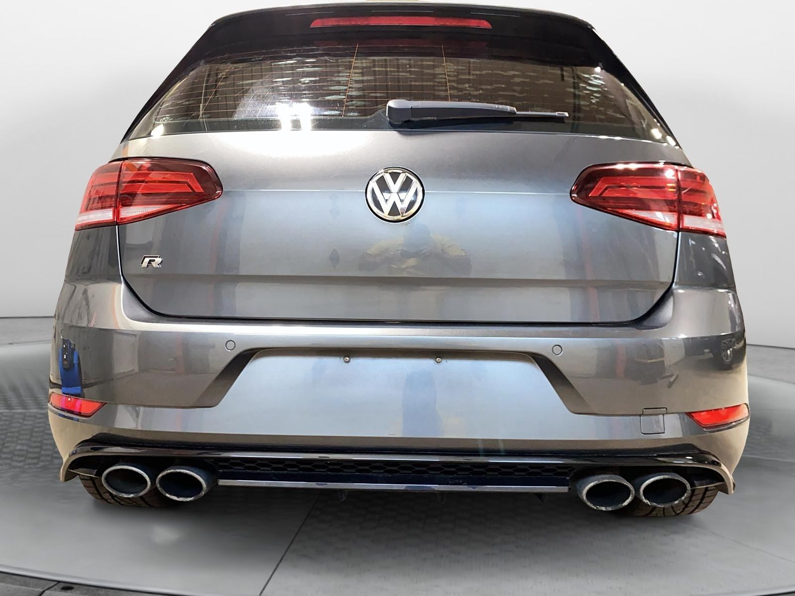 Volkswagen Golf R 2018 — photo 5