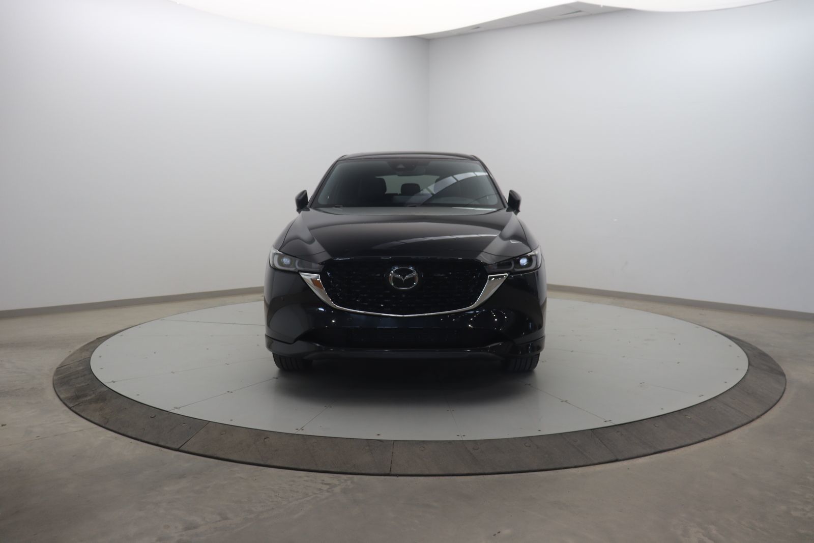 Mazda CX-5 Signature 2022 — photo 2