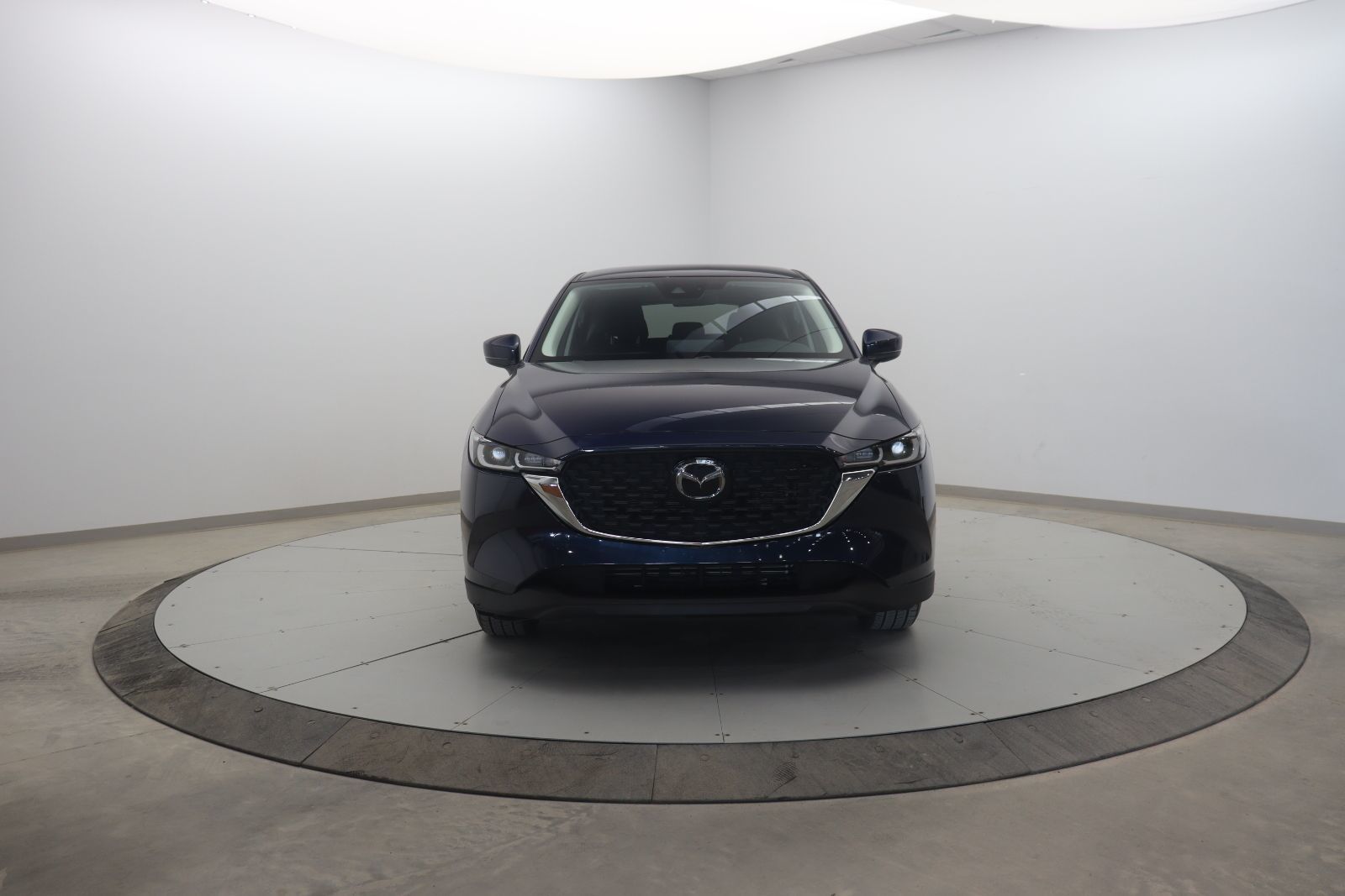 Mazda CX-5 GX 2023 — photo 2