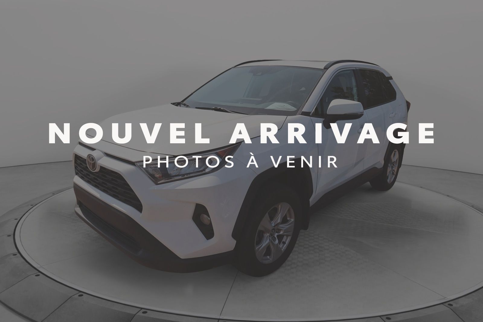 Toyota RAV4 XLE 2021