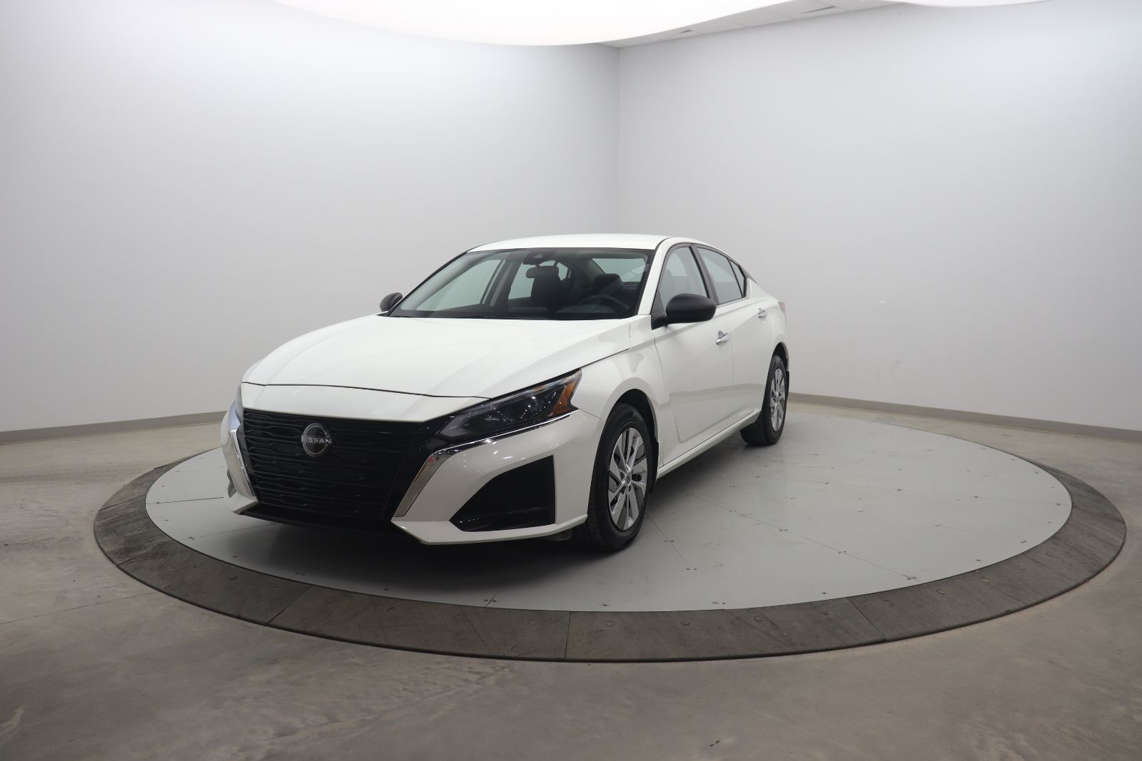Nissan Altima S 2024