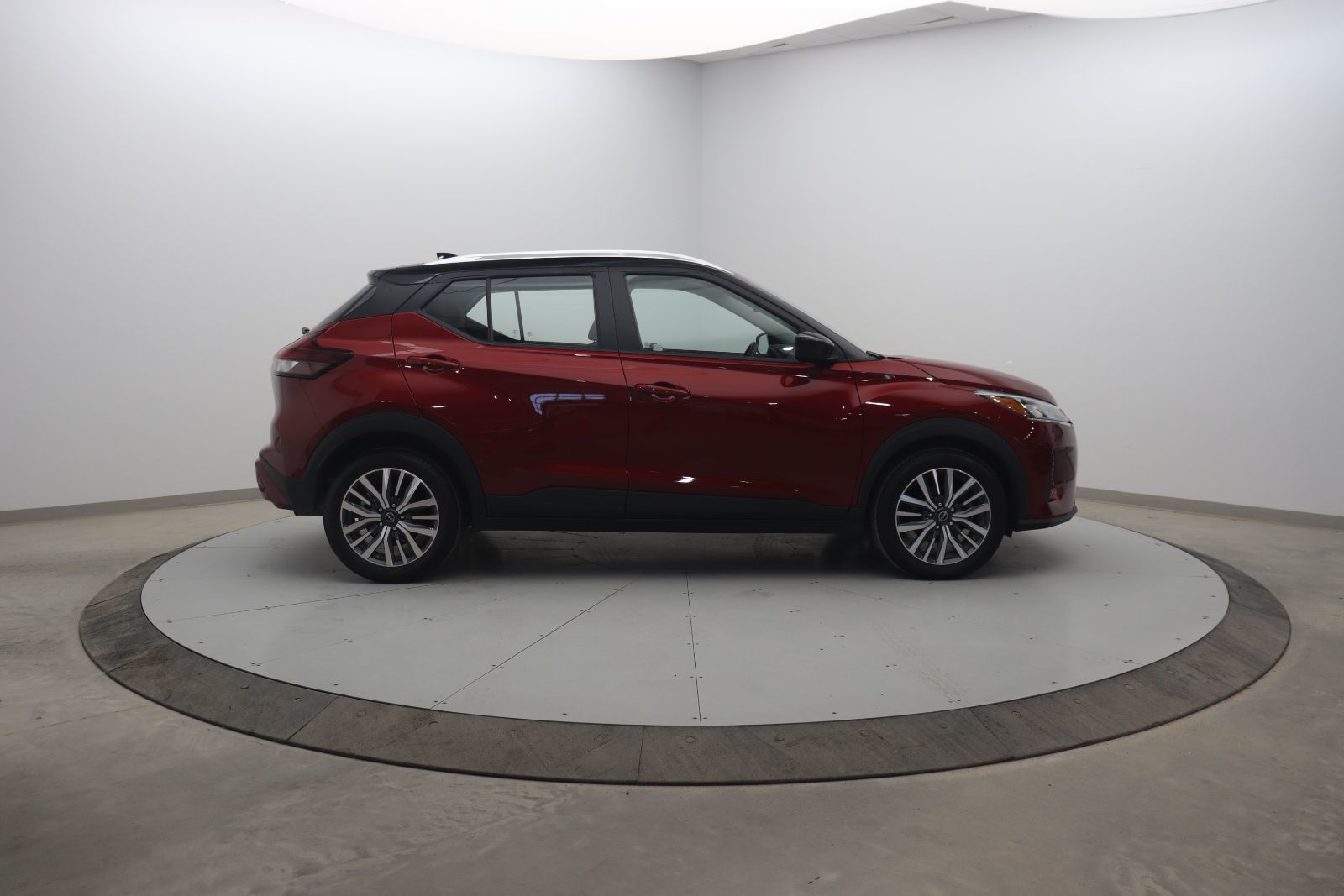 Nissan Kicks 2024 — photo 3