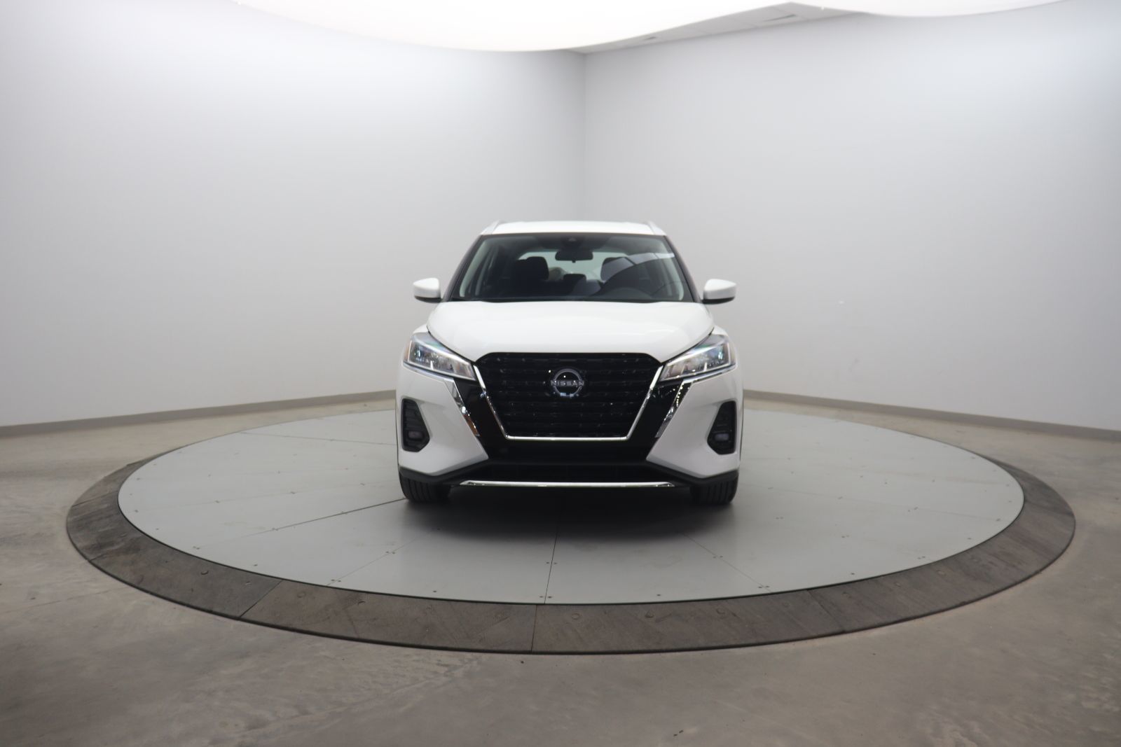 Nissan Kicks 2024 — photo 2
