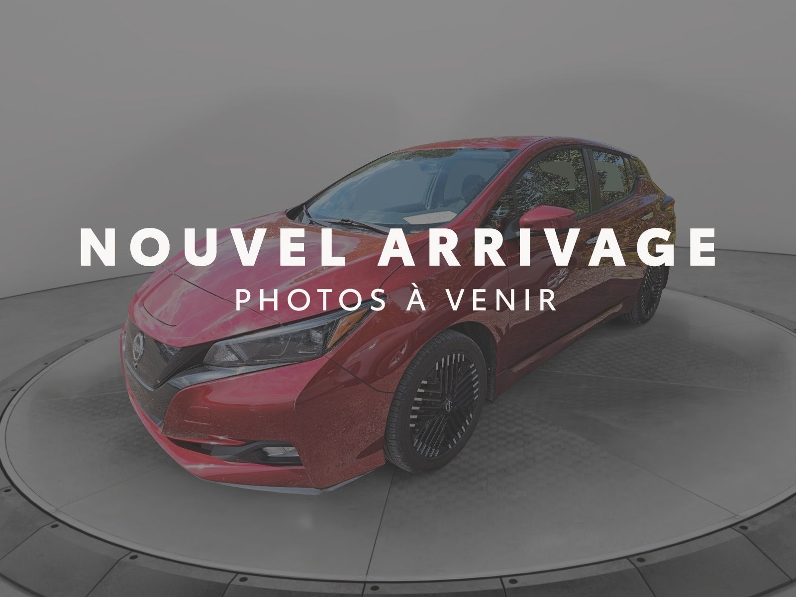 2023 Nissan LEAF SV +