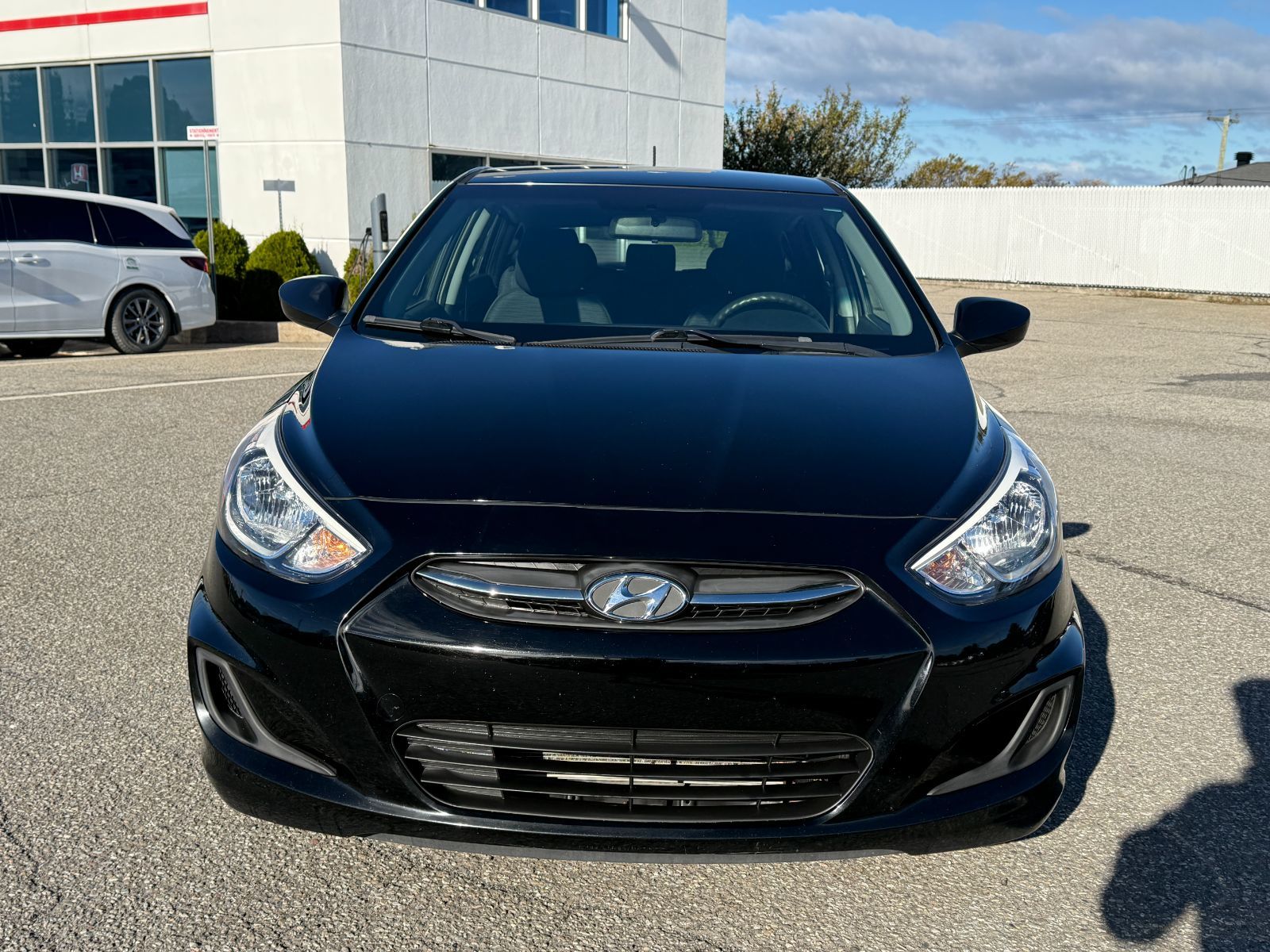 Photo Hyundai Accent GL 2017 #2