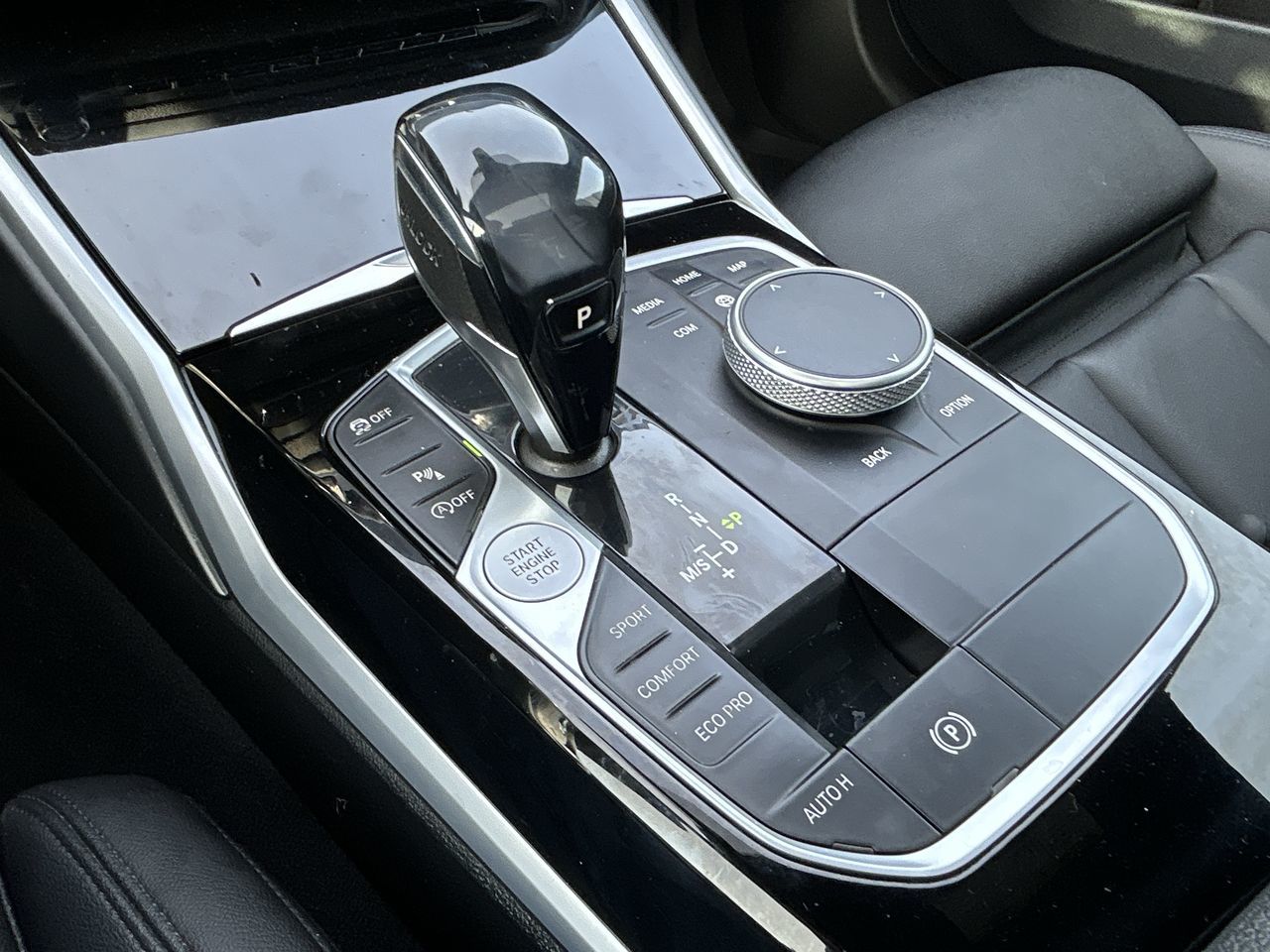 2020 BMW 330i xDrive