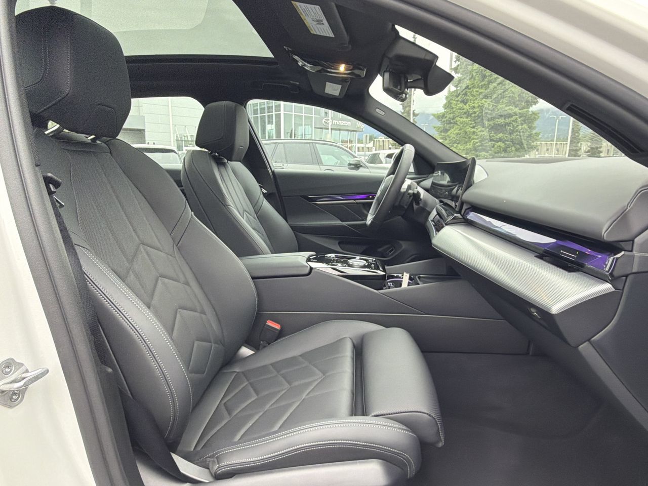 2026 BMW 530i