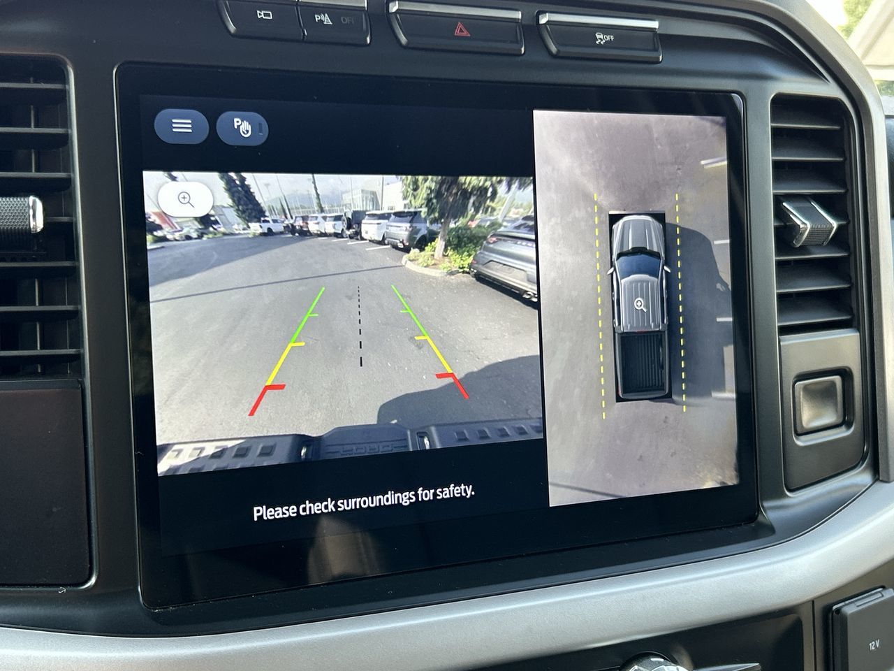 2023 Ford F150 Lightning in North Vancouver, British Columbia