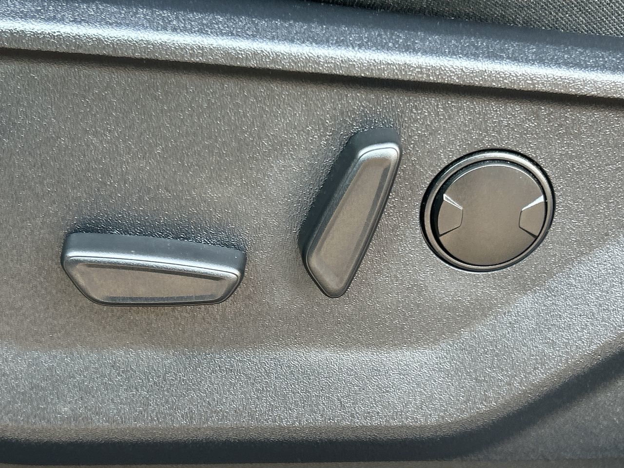 2023 Ford F150 Lightning in North Vancouver, British Columbia