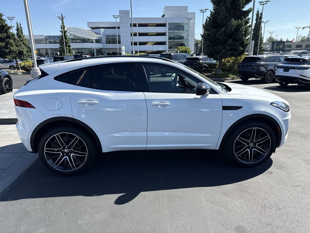 Jaguar E-PACE  2024 à North Vancouver, Colombie-Britannique
