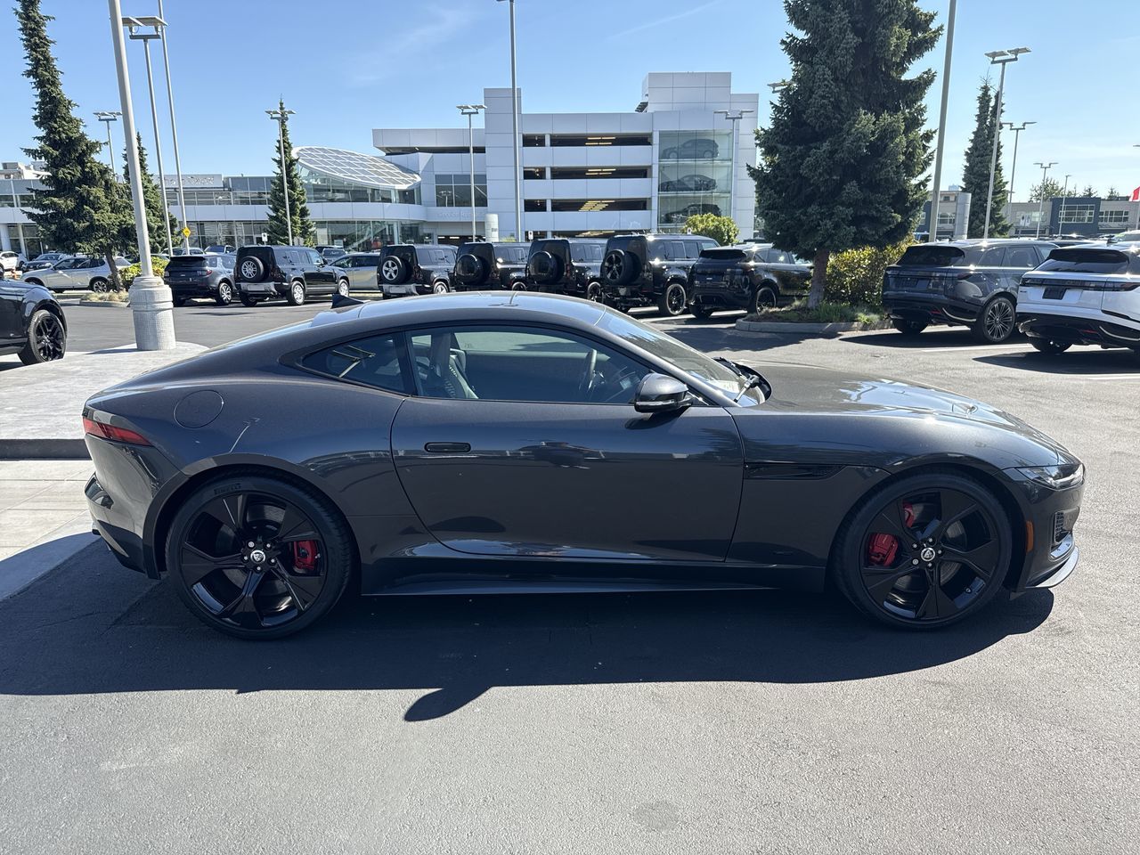 Jaguar F-TYPE  2024 à North Vancouver, Colombie-Britannique