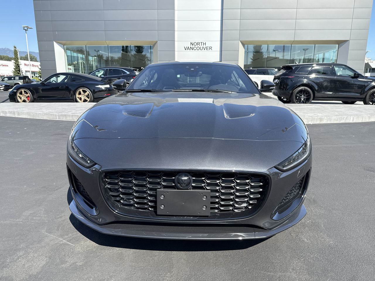 Jaguar F-TYPE  2024 à North Vancouver, Colombie-Britannique