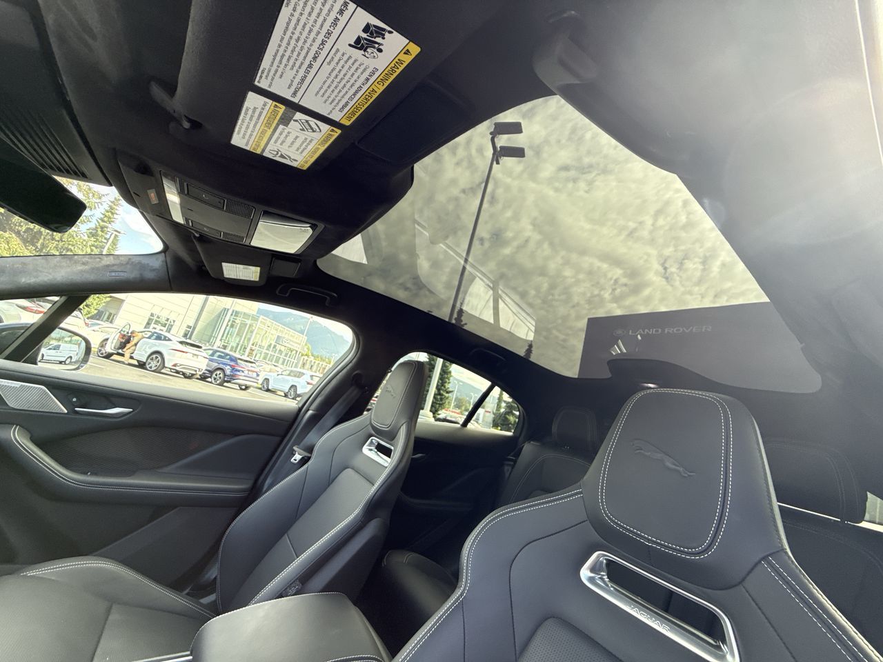Jaguar I-PACE  2024 à North Vancouver, Colombie-Britannique