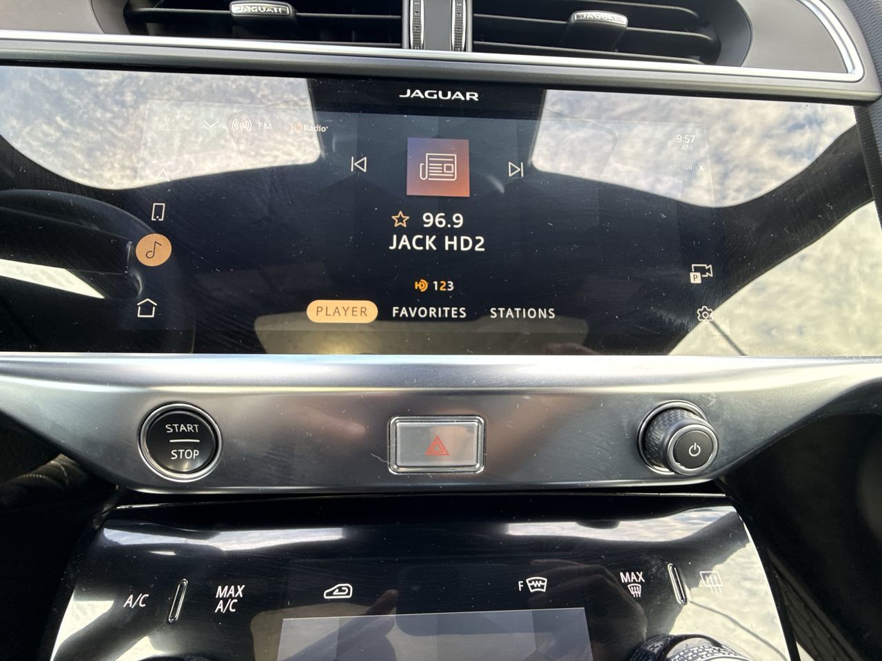 Jaguar I-PACE  2024 à North Vancouver, Colombie-Britannique
