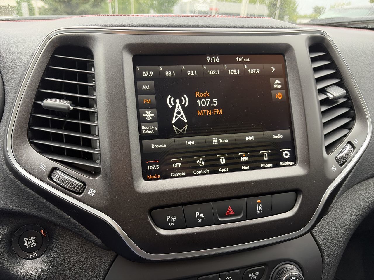 2022 Jeep Cherokee