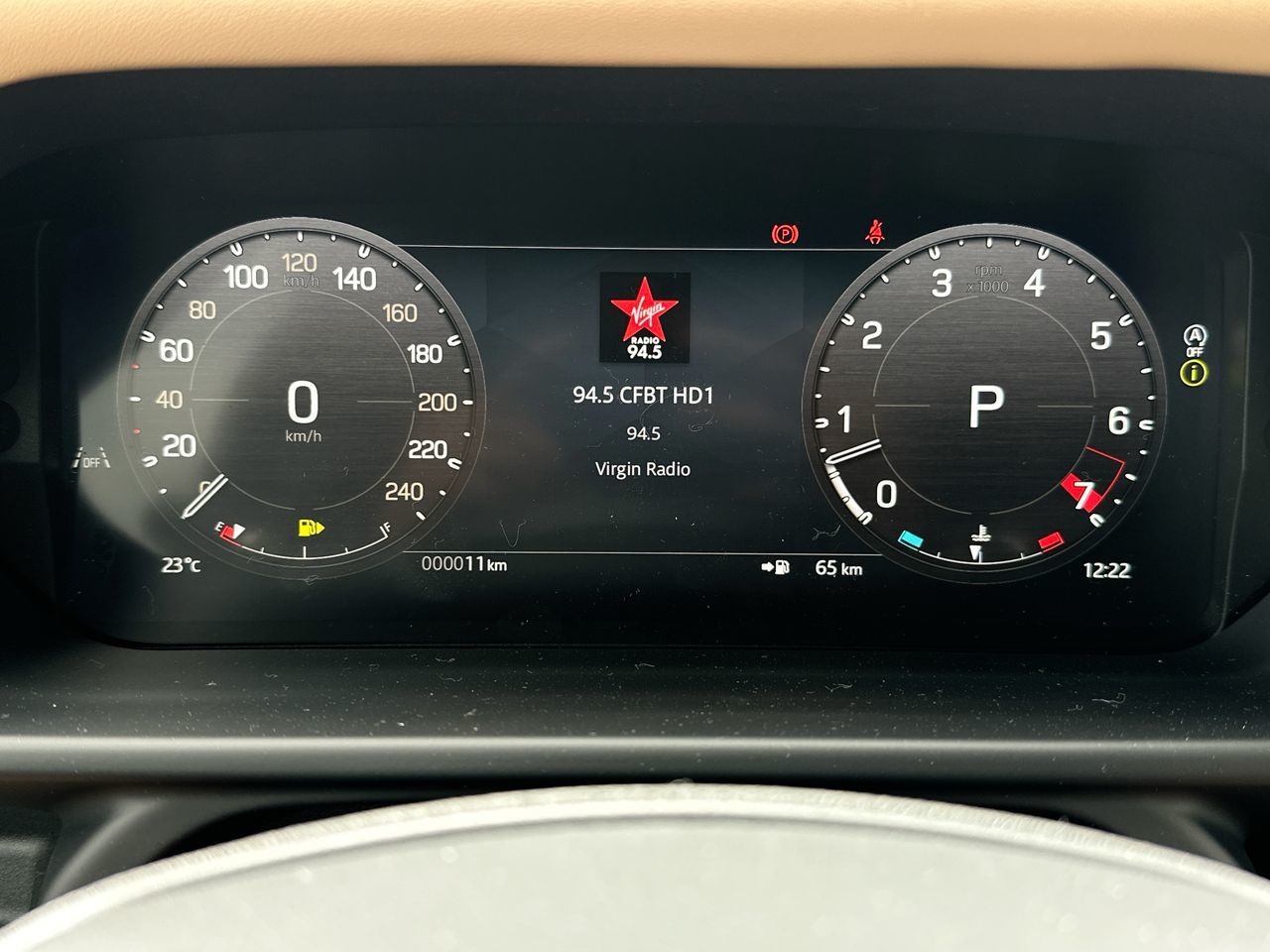 2025 Land Rover DEFENDER 110 Mild Hybrid in North Vancouver, British Columbia