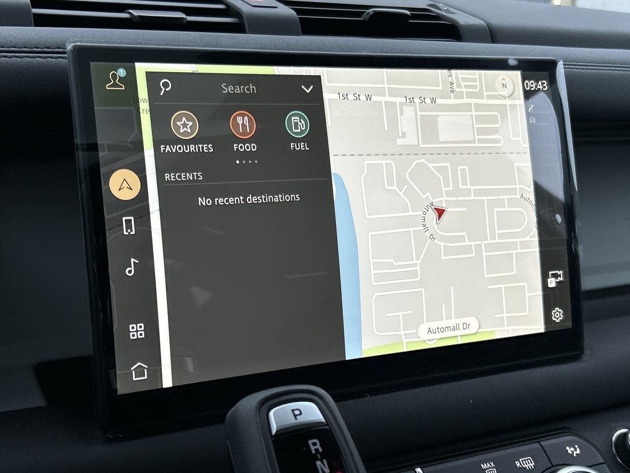 2025  Defender 110 Mild Hybrid