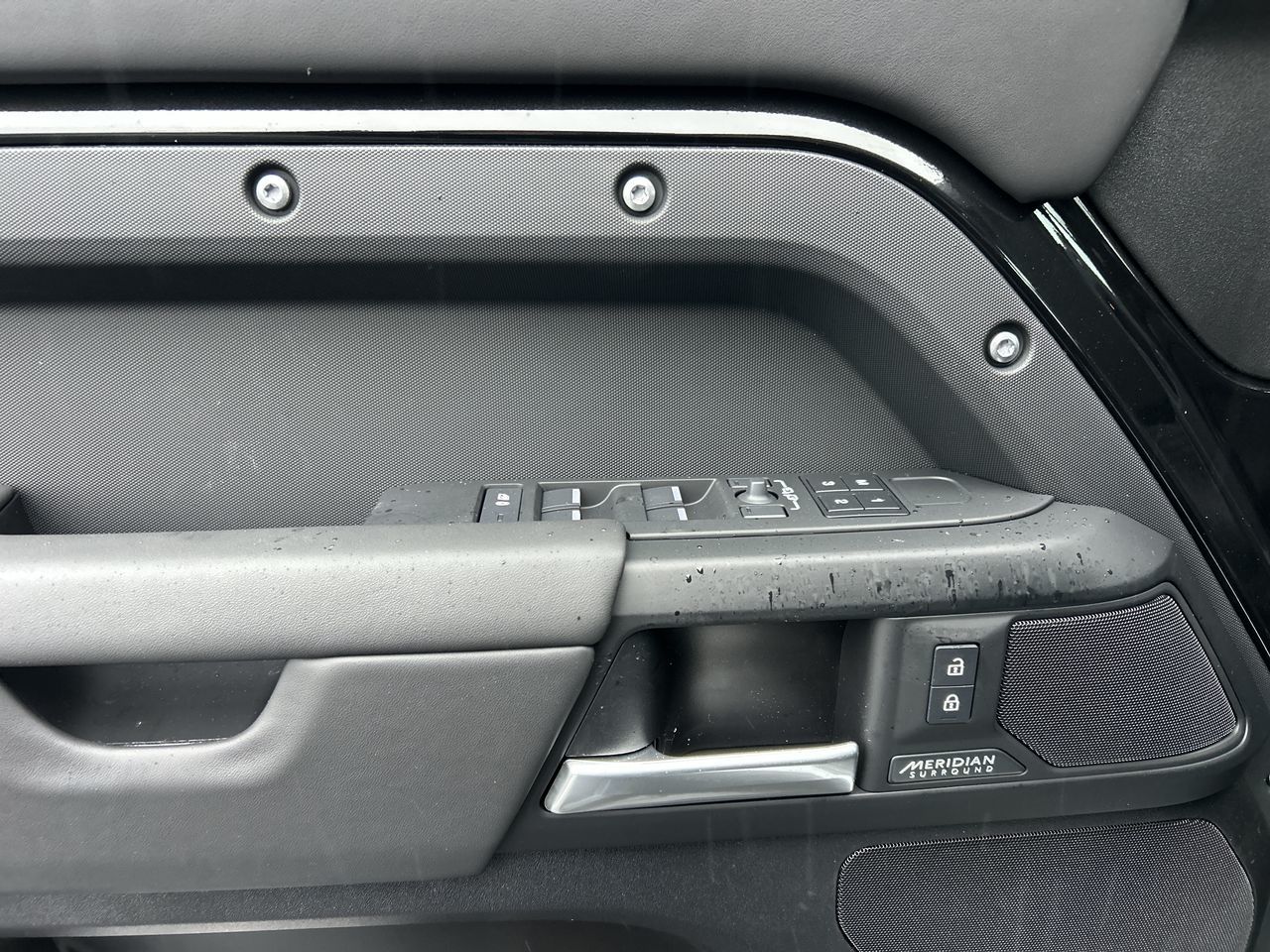 Land Rover Defender 110 Mild Hybrid  2026 à North Vancouver, Colombie-Britannique