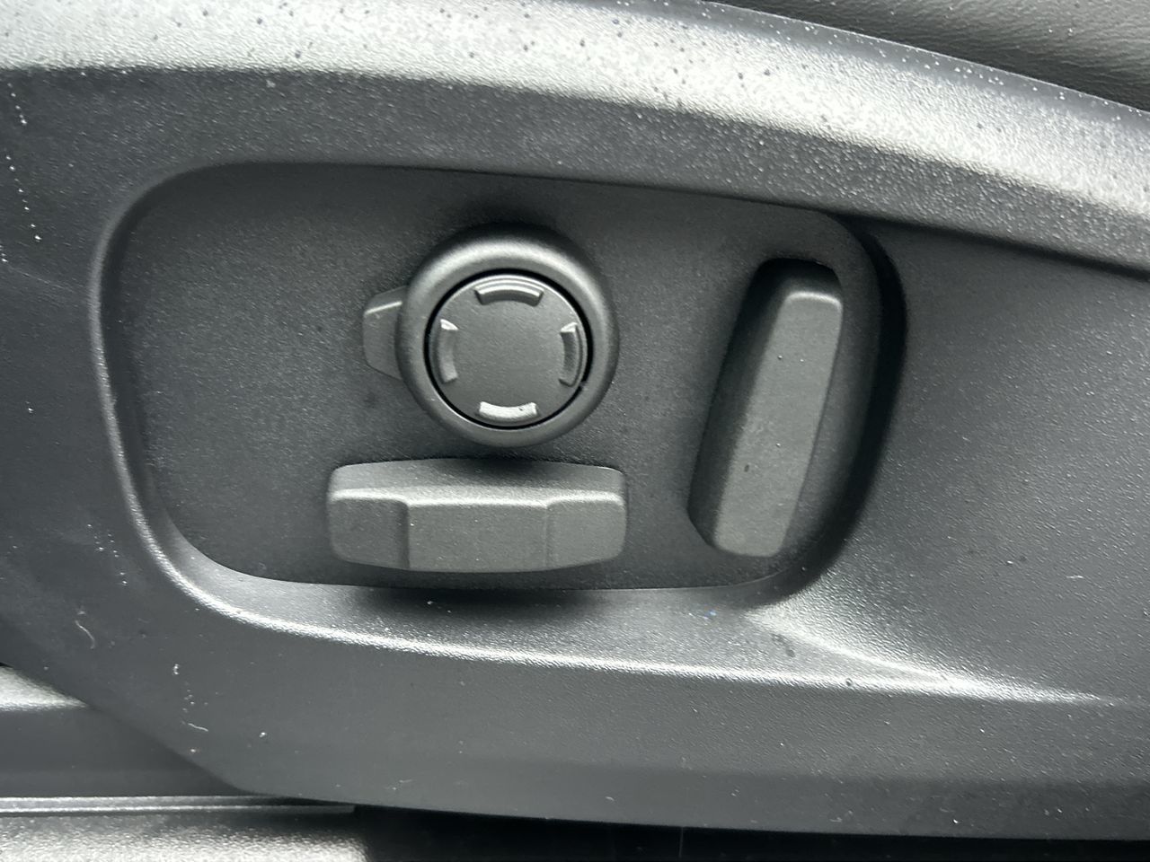 Land Rover Defender 110 Mild Hybrid  2026 à North Vancouver, Colombie-Britannique