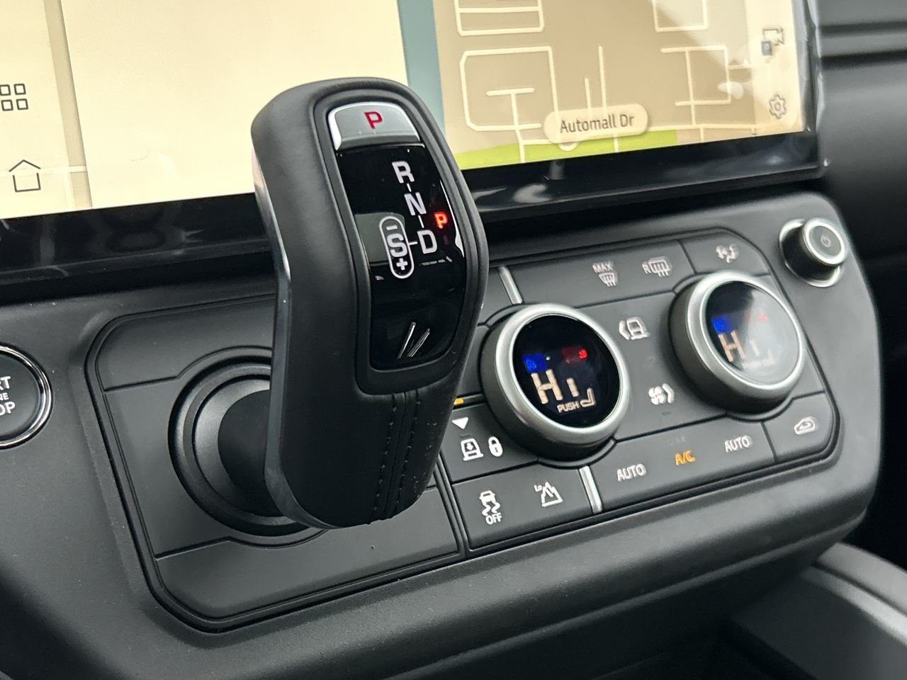 Land Rover Defender 110 Mild Hybrid  2026 à North Vancouver, Colombie-Britannique