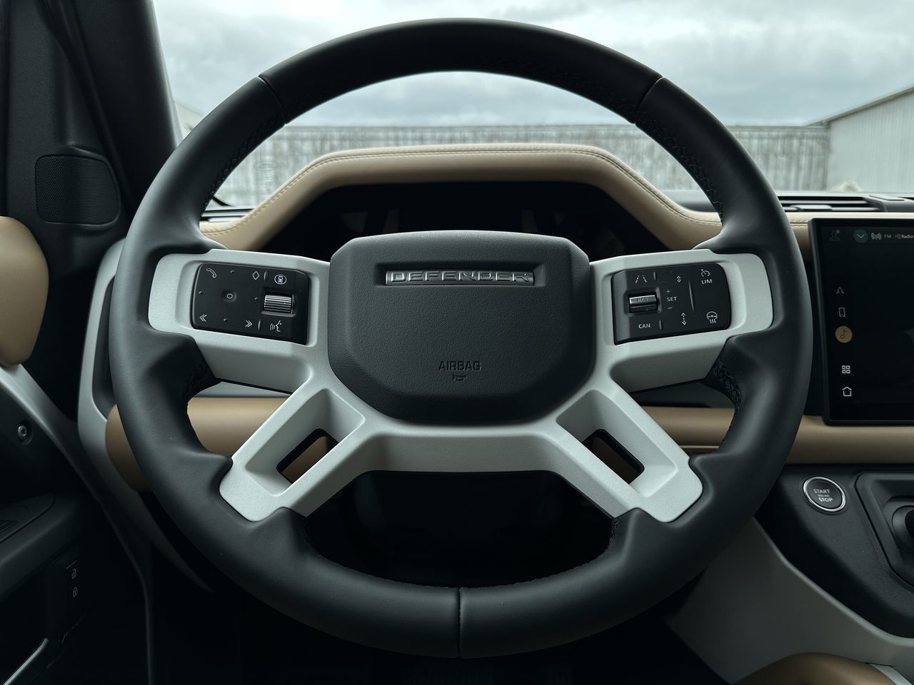 2025 Land Rover Defender 110 in North Vancouver, British Columbia