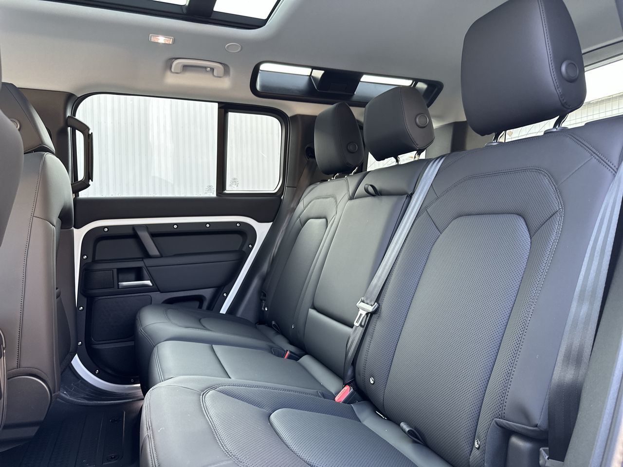 2025 Land Rover Defender 110 in North Vancouver, British Columbia