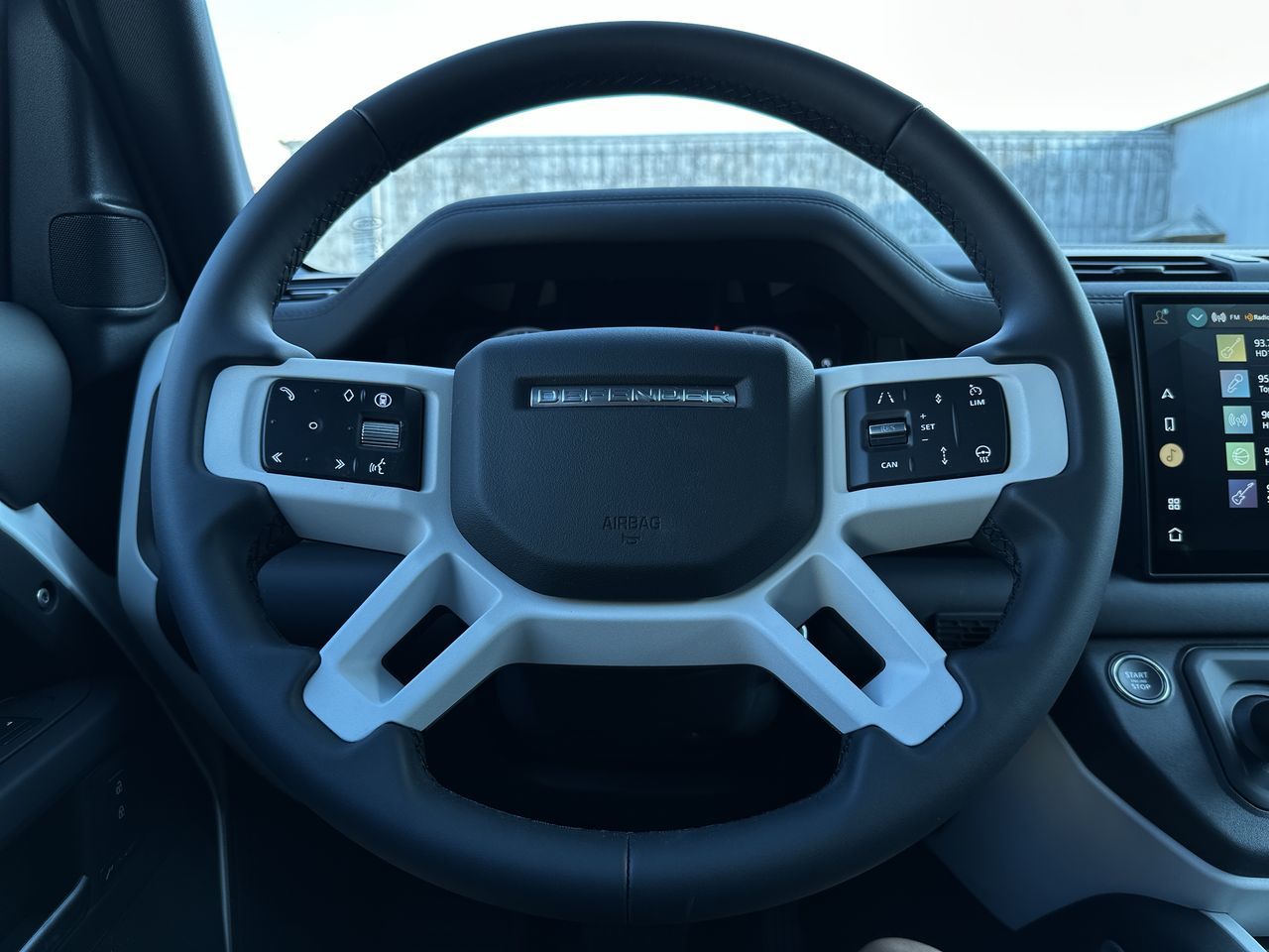 2025 Land Rover Defender 110 in North Vancouver, British Columbia