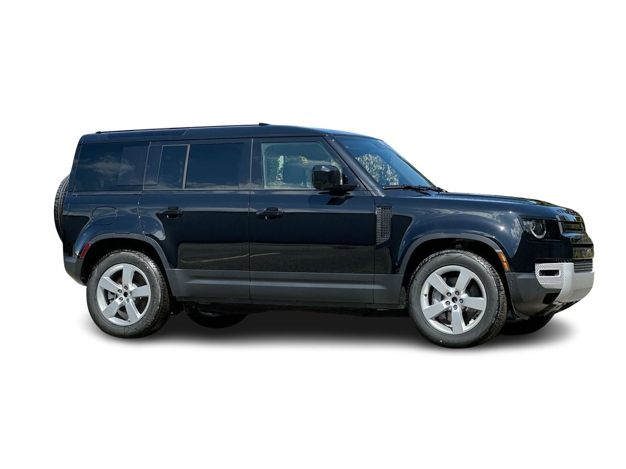 2025 Land Rover Defender 110 in North Vancouver, British Columbia