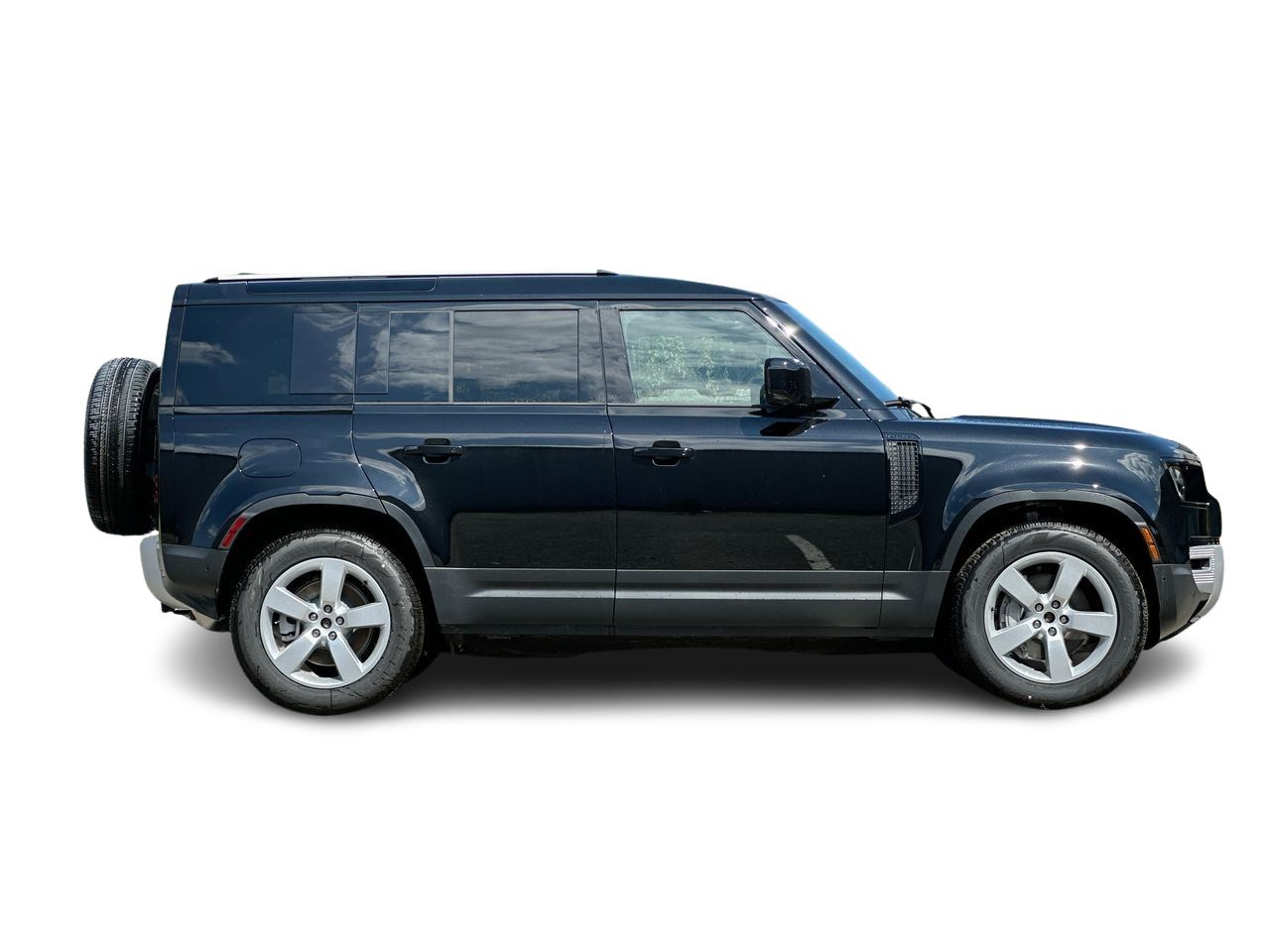 2025 Land Rover Defender 110 in North Vancouver, British Columbia