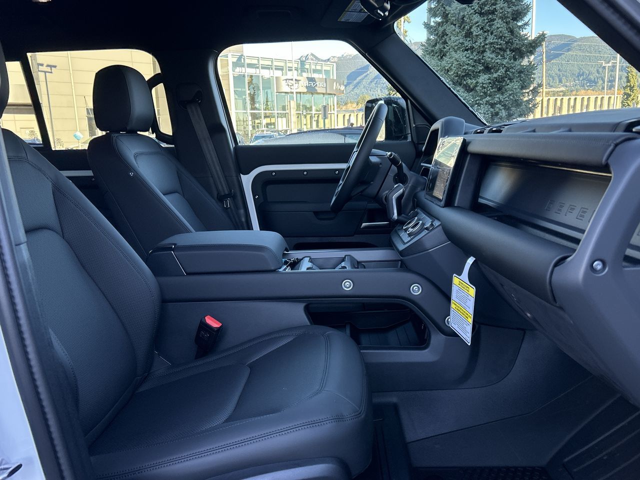 2025 Land Rover Defender 110 in North Vancouver, British Columbia