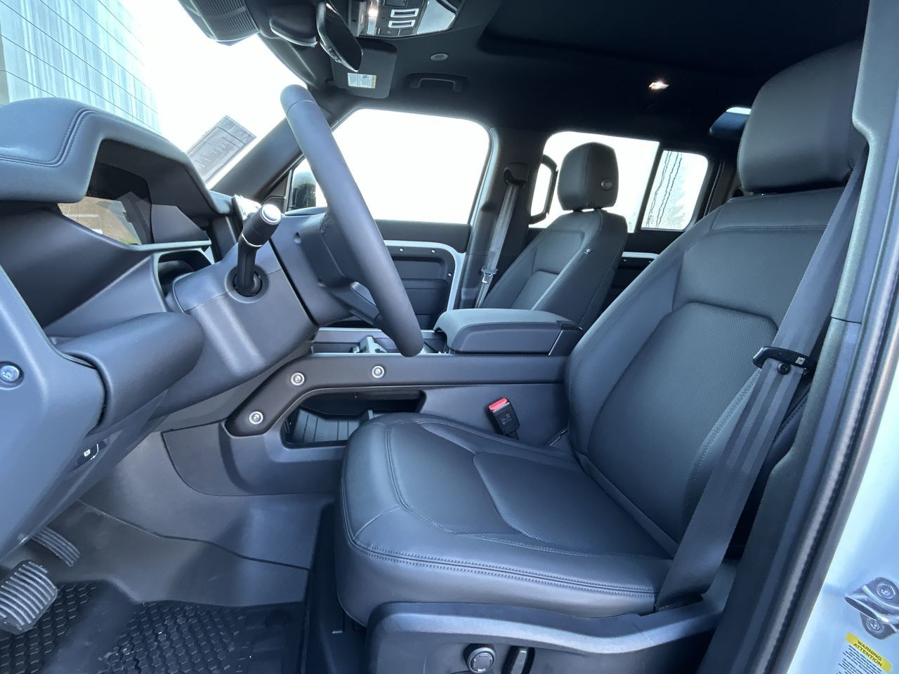 2025 Land Rover Defender 110 in North Vancouver, British Columbia