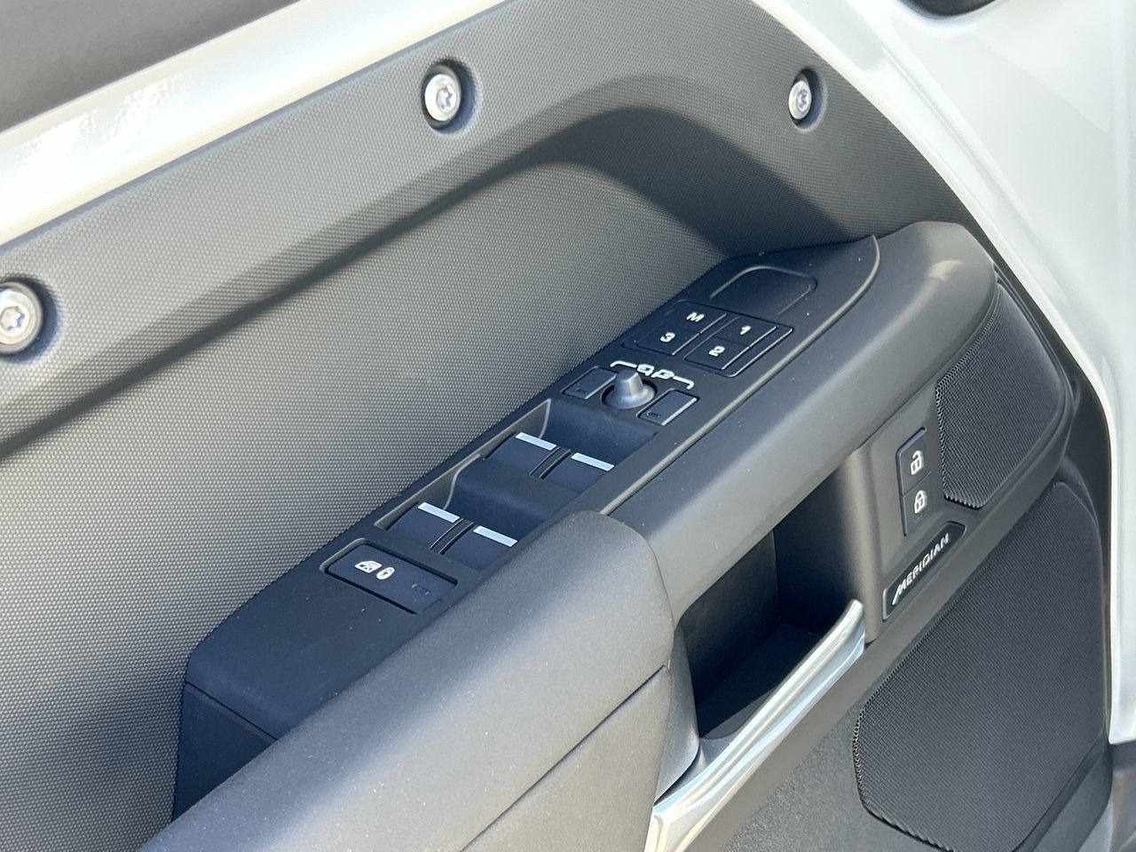 2025 Land Rover Defender 110 in North Vancouver, British Columbia