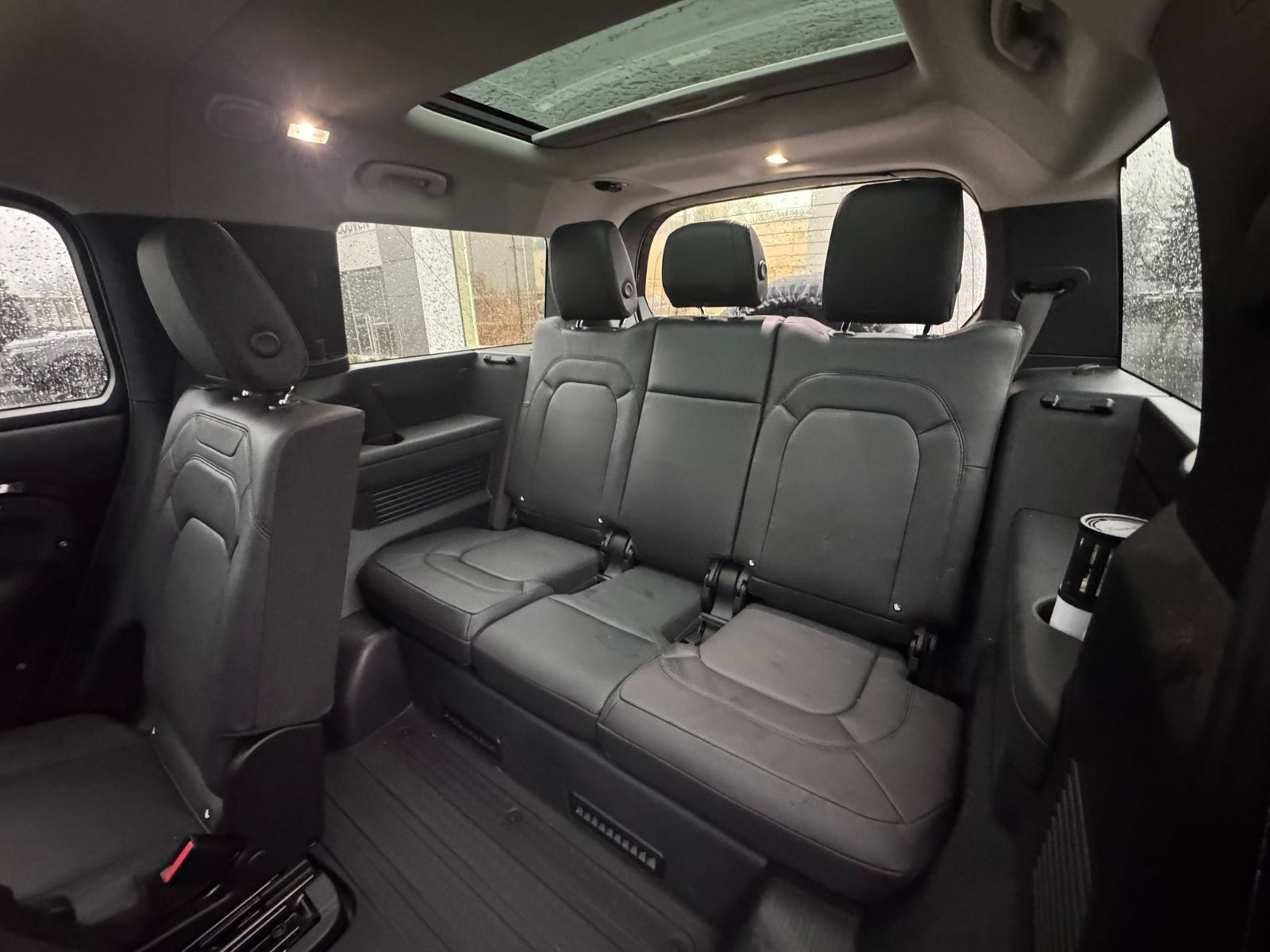 2023 Land Rover Defender