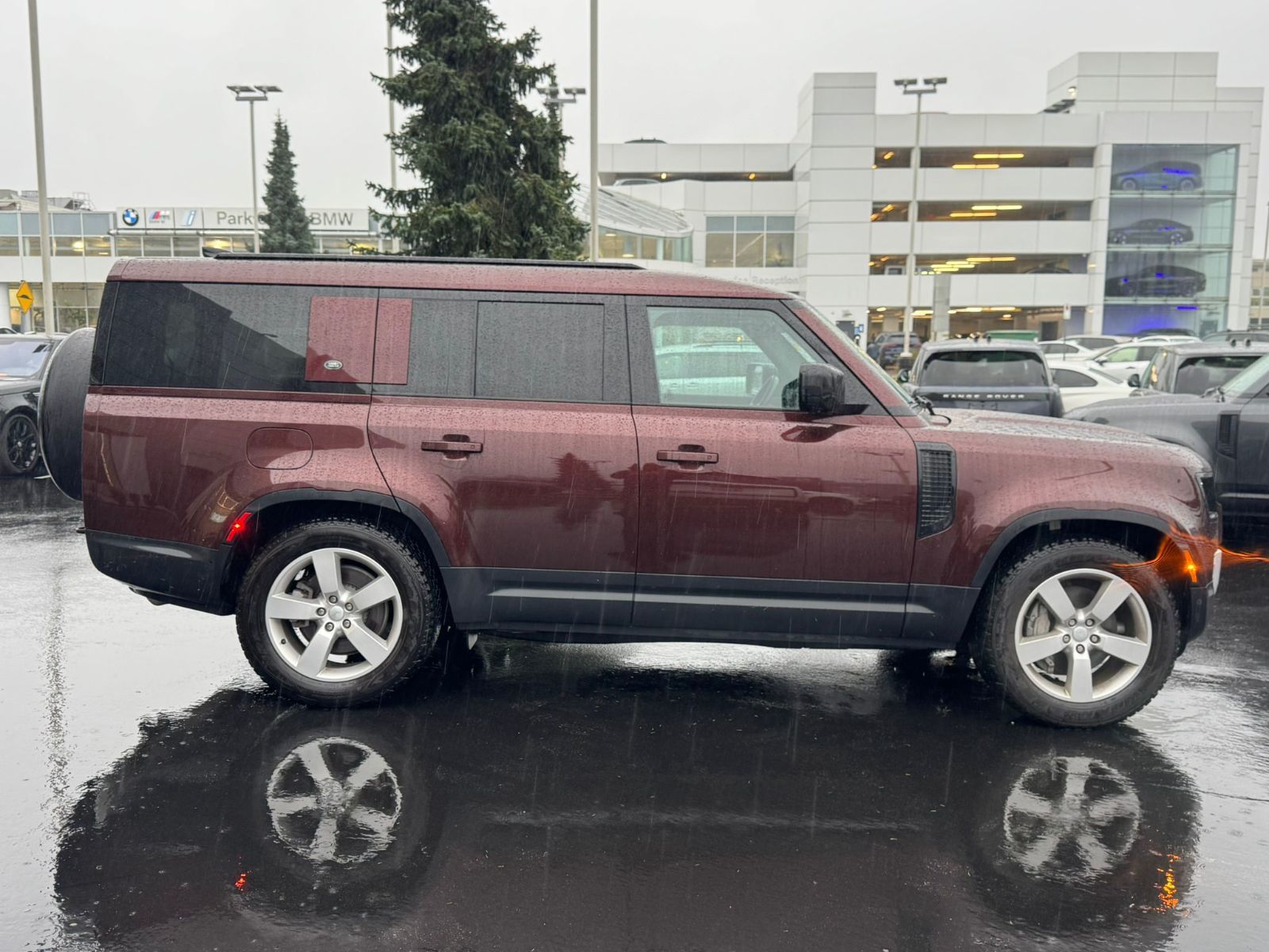 2023 Land Rover Defender