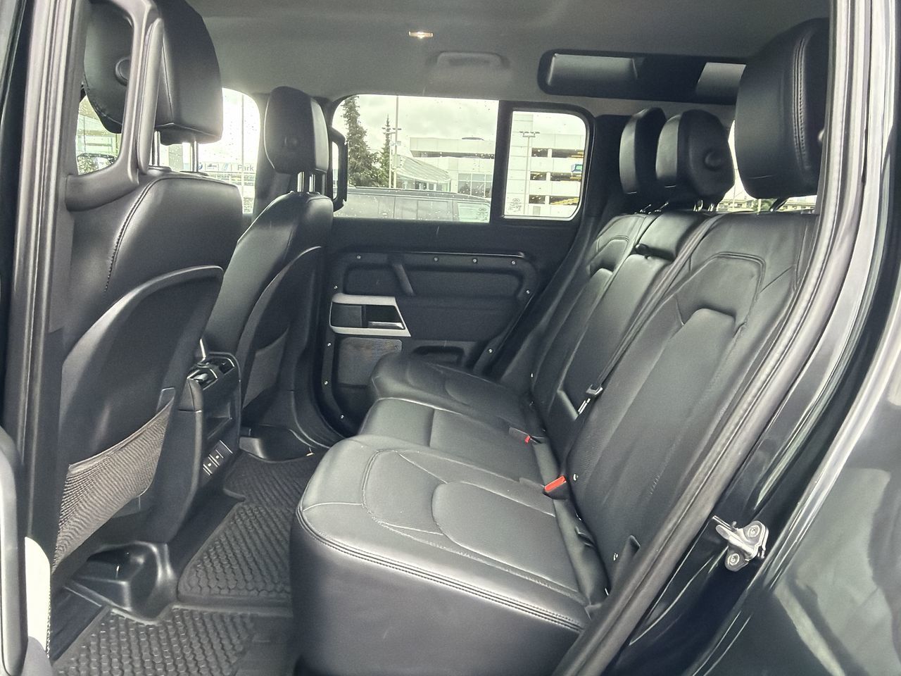 2023 Land Rover Defender