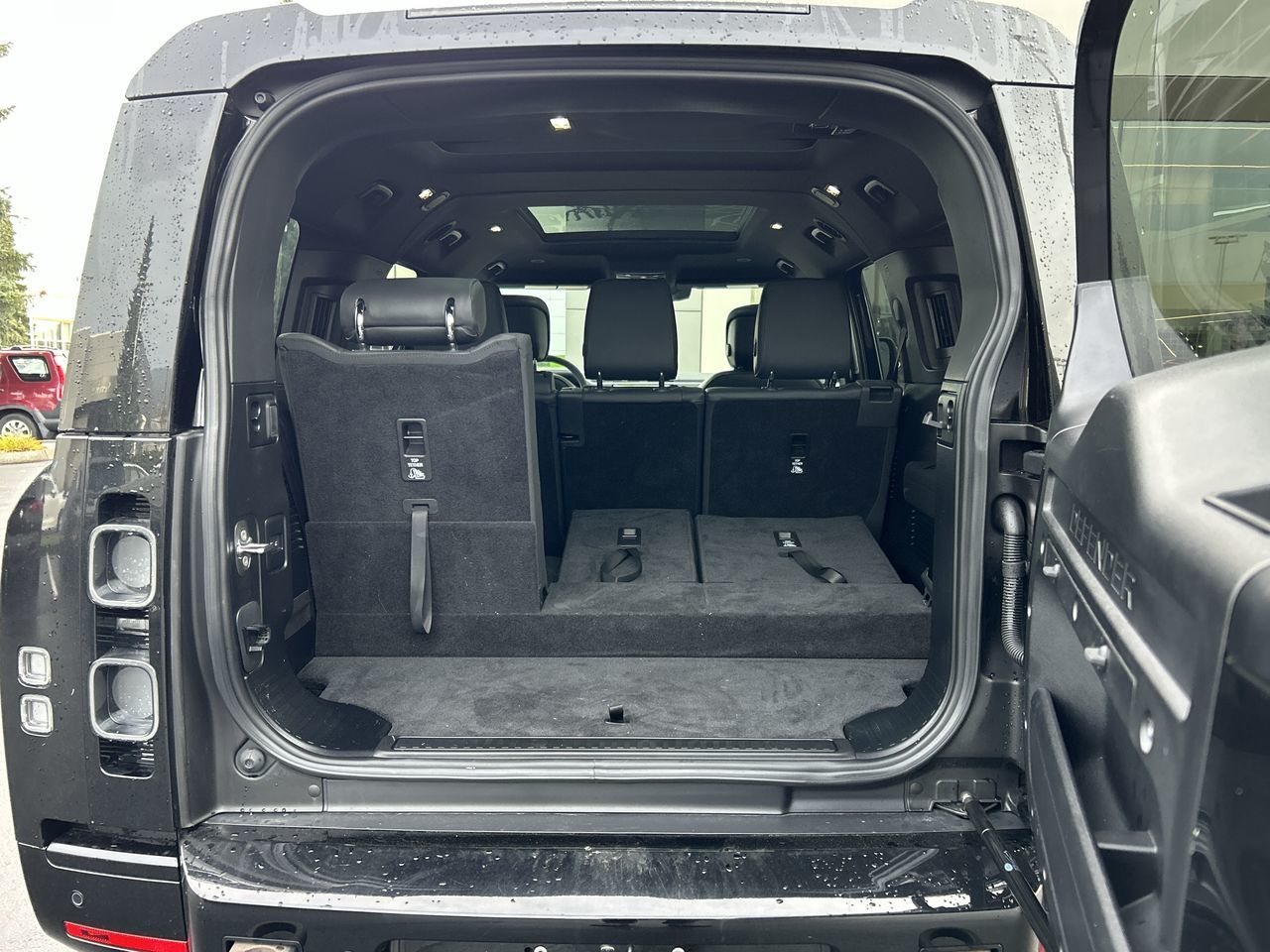 2024 Land Rover Defender